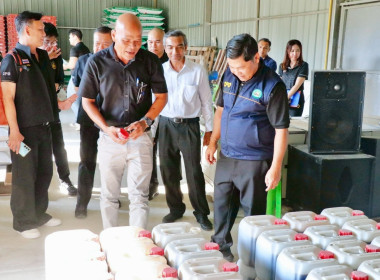 ลงพื้นที่ตรวจเยี่ยมติดตามผลการดำเนินงานการรวบรวมผลไม้ของสหกรณ์การเกษตรเพื่อการตลาดลูกค้า ธกส. นครศรีธรรมราช จำกัด โดยมี นายสมโชค จันทร์ใหม่ ประธานกรรมการ นายครรชิต พานชาตรี ผู้จัดการสหกรณ์ และเจ้าหน้าที่สหกรณ์ ให้การต้อนรับ ณ สหกรณ์การเกษตรเพื่อการตลาดลู ... พารามิเตอร์รูปภาพ 61